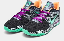 Une KD 15 “Brooklyn Graffiti”
