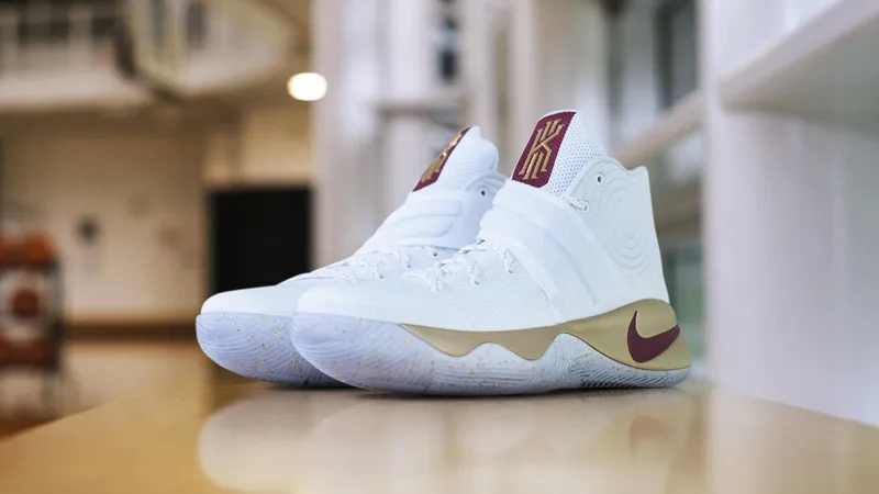 Kyrie_White_DSC_4306_hd_1600