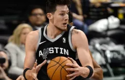 Drew Eubanks signe pour trois ans de plus à San Antonio