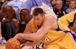 Guerre en Ukraine : Slava Medvedenko a vendu ses bagues pour 250 000 dollars