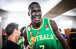 Thon Maker “croise les doigts” pour jouer avec le Soudan du Sud