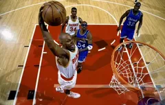 Clutch City : Mario Elie revient sur l’aventure des Rockets double champions NBA