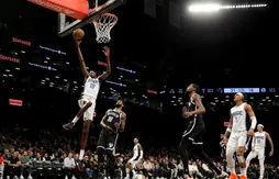 Victor qui ?!? Kyrie Irving et Kevin Durant ont craqué pour Bol Bol