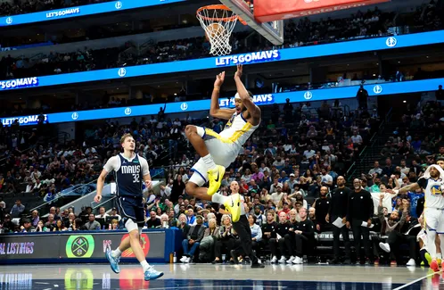 https://www.basketusa.com/thumbor/jE8JA2jigUBpG8mWeI4TDCrftgY=/498x325/smart/filters:format(webp)/https%3A%2F%2Fmedia.basketusa.com%2Fmain%2F2026%2F03%2Fmoody-warriors.jpg