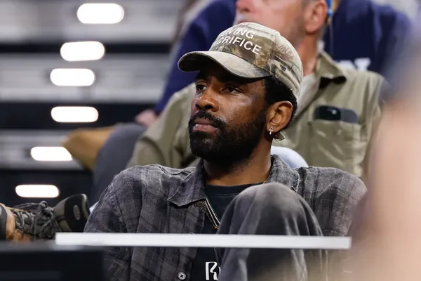 Les Mavericks résistent toujours aux offres pour Kyrie Irving