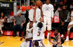 Les Lakers évitent un nouvel effondrement face aux Spurs