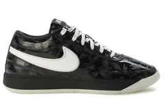 La Nike Book 1 lance la saison « Halloween »