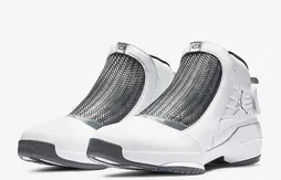 Carmelo Anthony va se consoler avec une Air Jordan 19