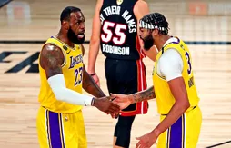 Impressionnants de puissance, les Lakers corrigent le Heat en ouverture des Finals