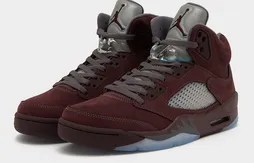 Une touche de bordeaux sur la Air Jordan 5 « Burgundy »