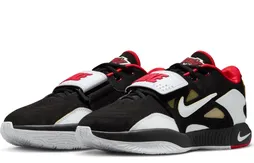 La LeBron 21 « Prisme 93 » voyage dans le temps