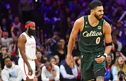 Dans une ambiance de playoffs, Jayson Tatum crucifie les Sixers dans les dernières secondes !