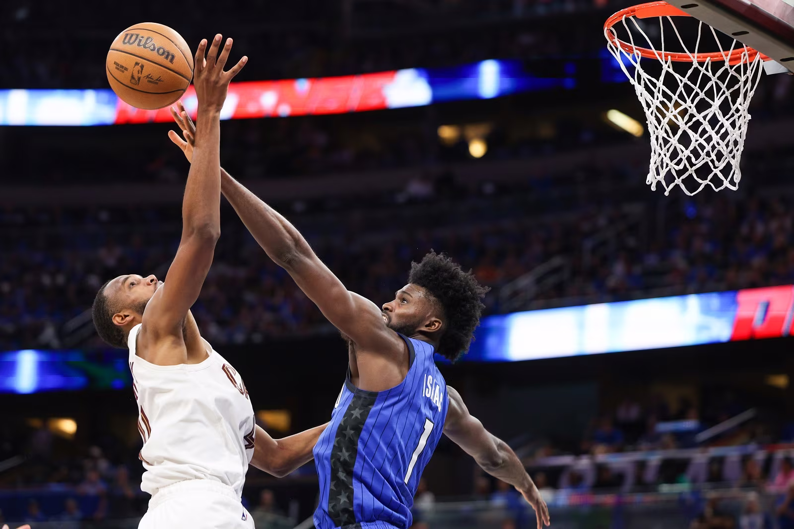 A peine coupé, Jonathan Isaac revient au Magic