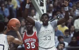 Décès de John Thompson | La finale NCAA 1984 avec le duel Patrick Ewing – Akeem Olajuwon