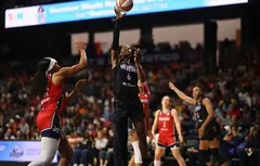 Les Valkyries passent la cinquième à Washington