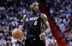 LeBron James reprend le numéro 6