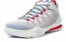 Jordan Brand : la chaussure de Chris Paul pour les playoffs