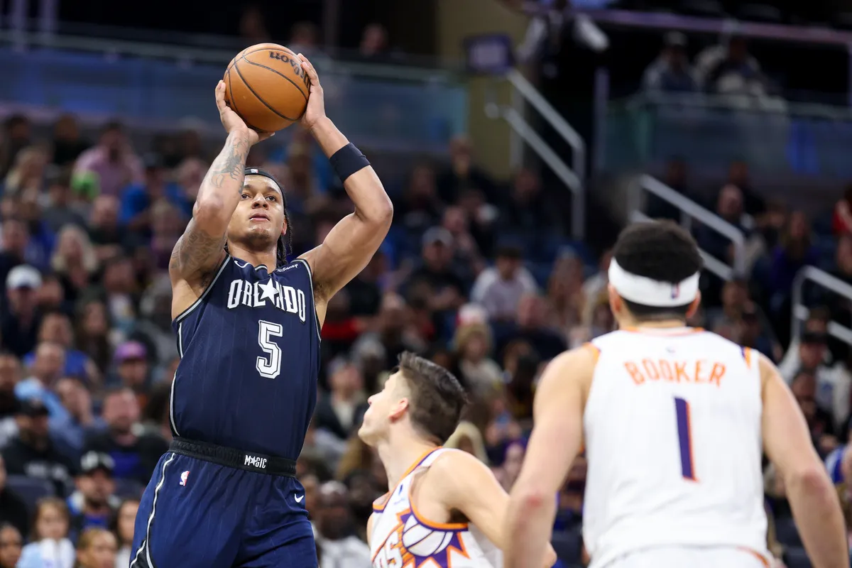 Paolo Banchero et Orlando face à Phoenix