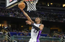 Ellis fait tourner les têtes