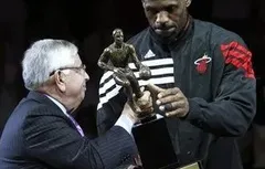 David Stern : “En 2010, le monde avait été horriblement injuste avec LeBron James”