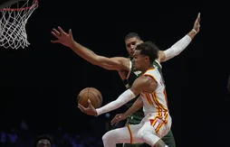 À Abou Dabi, Dejounte Murray réussit ses débuts avec Atlanta