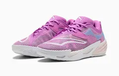 Un coloris « orchidée » pour la Puma All-Pro Nitro 2