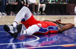 Joel Embiid va continuer de serrer les dents
