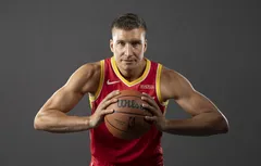 Bogdan Bogdanovic veut apporter le « shooting » qui manquait aux Rockets