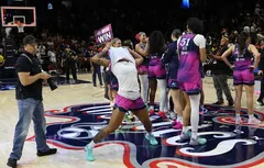 Les Mystics renversent les Wings après un incroyable comeback !