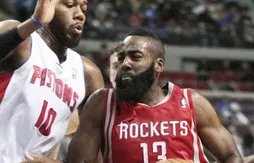 James Harden explose tout pour ses débuts avec Houston