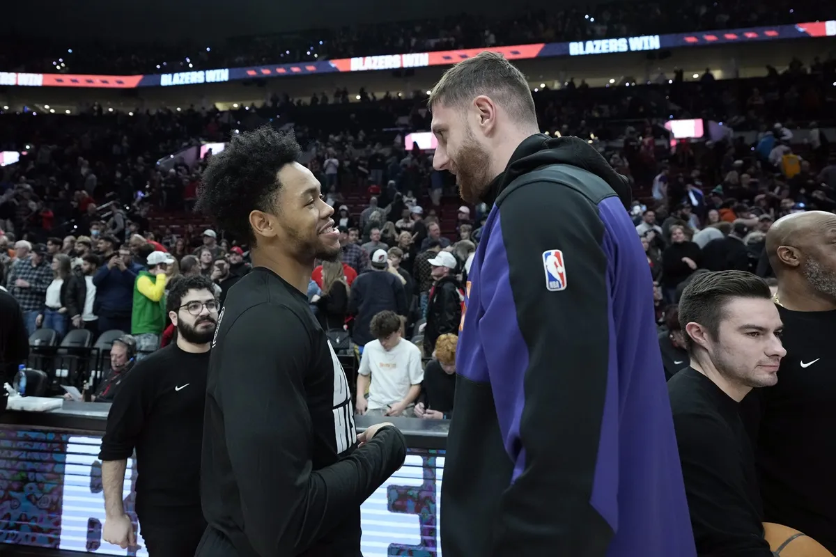 Anfernee Simons et Jusuf Nurkic