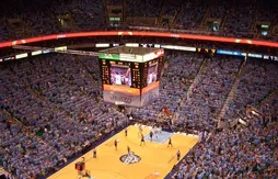 Le Jazz ne veut pas quitter sa vieille salle…