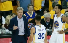 [Coaching] Les Warriors multiplient les obstacles pour libérer Stephen Curry
