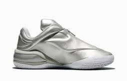 La SHAI 001 « Steel » sort aujourd’hui