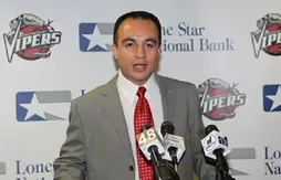 Minnesota trouve son président chez les Rockets