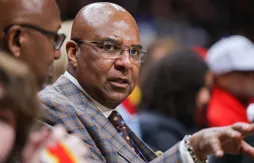 Le président des Hornets quitte son poste pour raison de santé