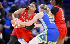 Maladroites, les Wings de Paige Bueckers plient face au Dream