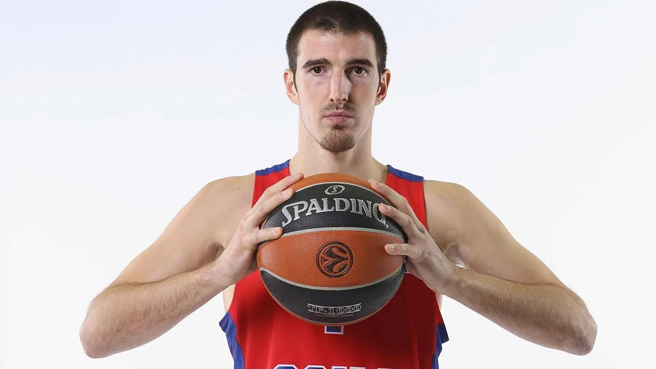 nando De Colo