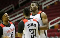 Petit échange entre les Rockets et les Mavericks