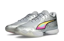 Un coloris « Luminous » pour la Puma Stewie 5