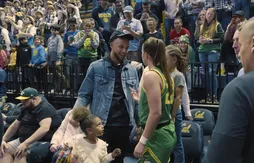 Stephen Curry reprend le flambeau de Kobe Bryant pour la promotion du basket féminin