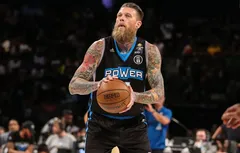 Chris Andersen entre en guerre contre son ancien agent