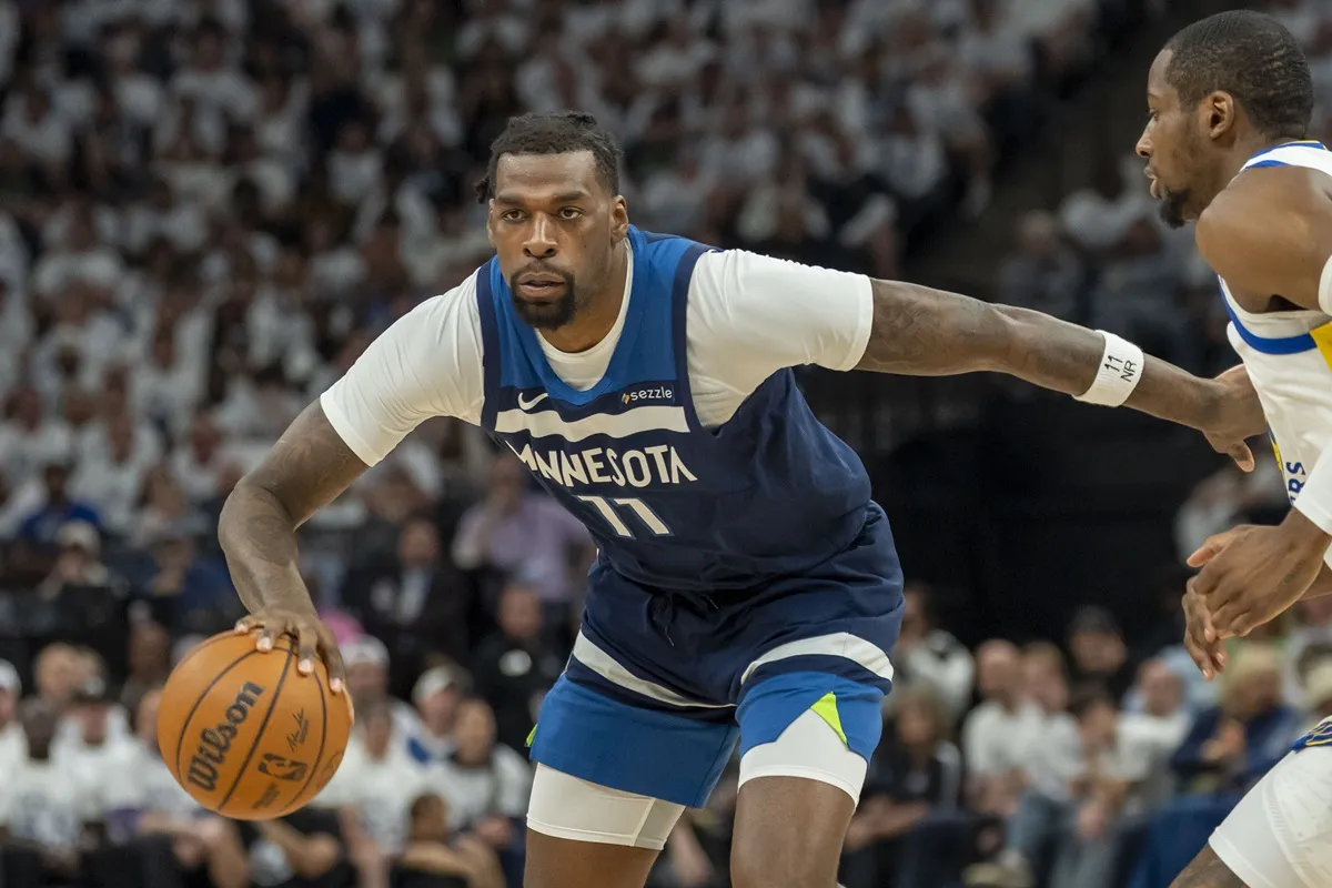Naz Reid (Wolves)