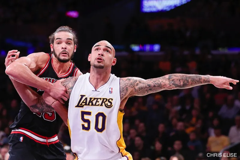 Aux Lakers, Robert est Sacre...