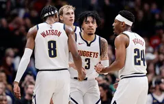 Pourquoi Jamal Murray prend Julian Strawther sous son aile