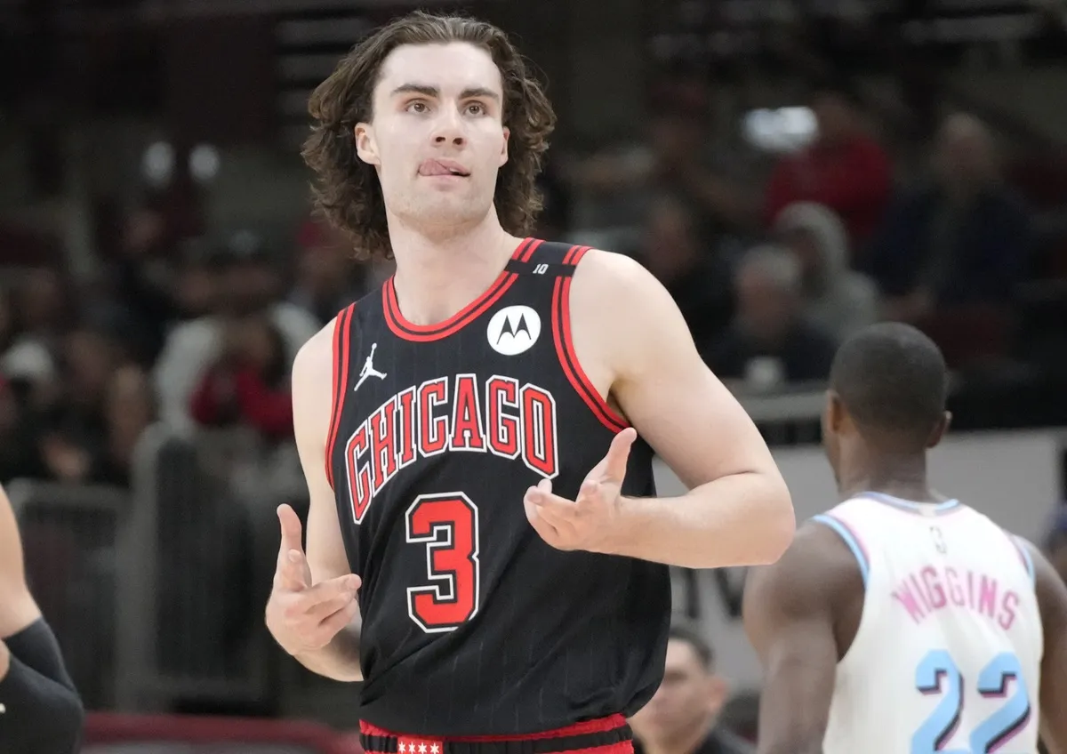 Josh Giddey (Bulls) contre le Heat