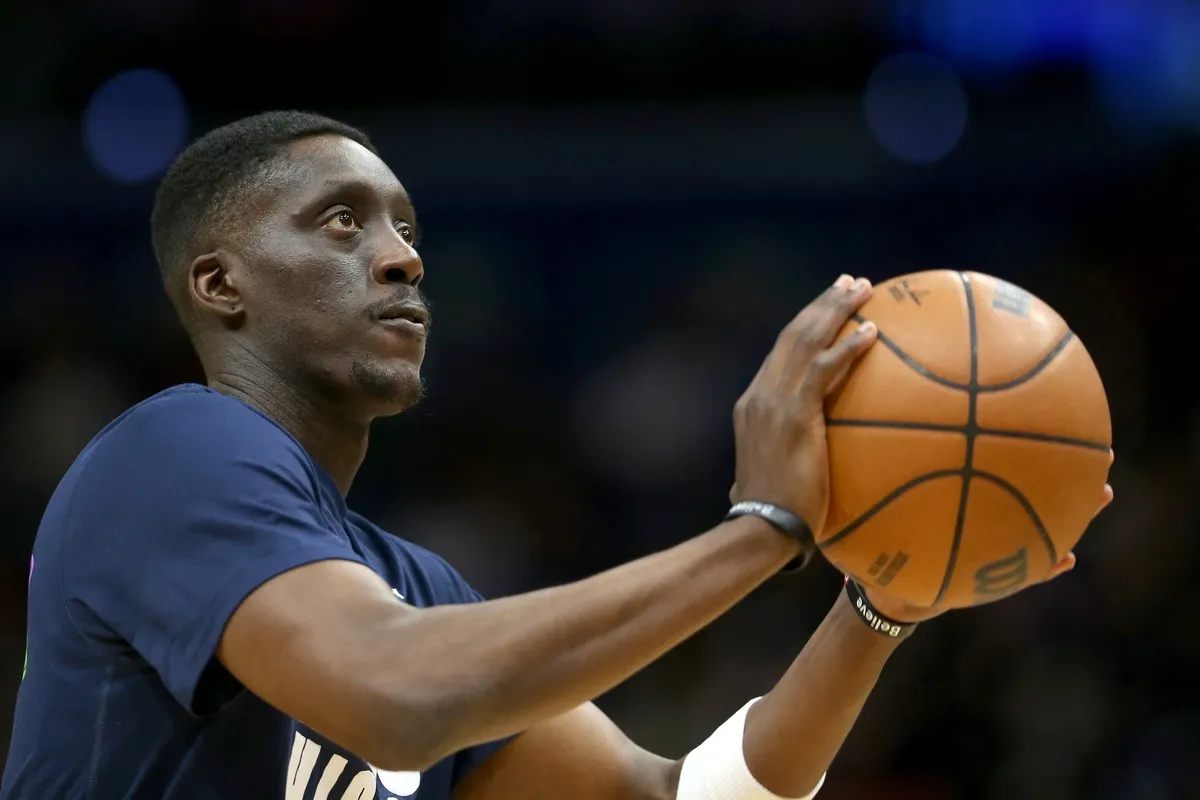 Tony Snell