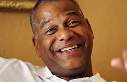 L’oncle de Kawhi Leonard revient sur son départ de San Antonio