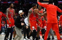 DeMar DeRozan réussit un nouveau “buzzer beater” de folie à Washington !