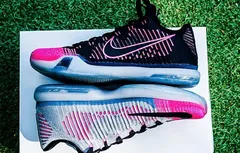 Nike : le coloris “Mambacurial” de retour sur la Kobe X